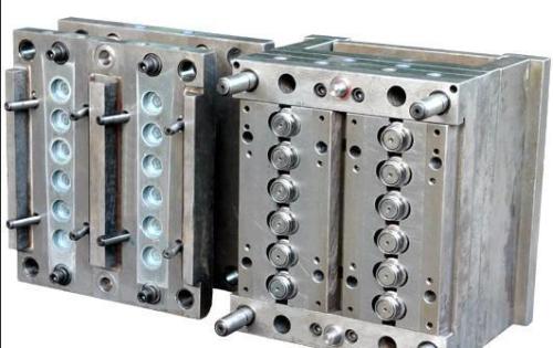 科翔模具為您分析，國內塑料模具行業存在的問題