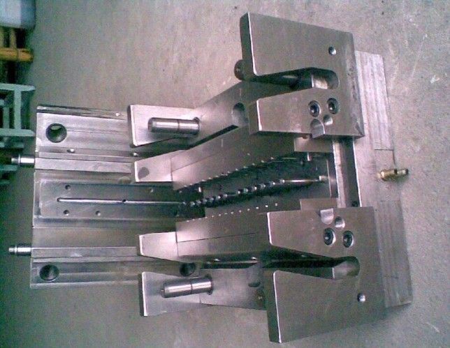 深圳模具廠,什么是注塑模具？