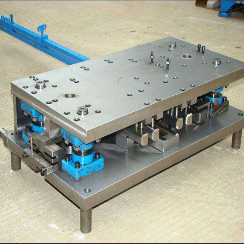 沖壓模具分類與行業術語，基礎要了解！